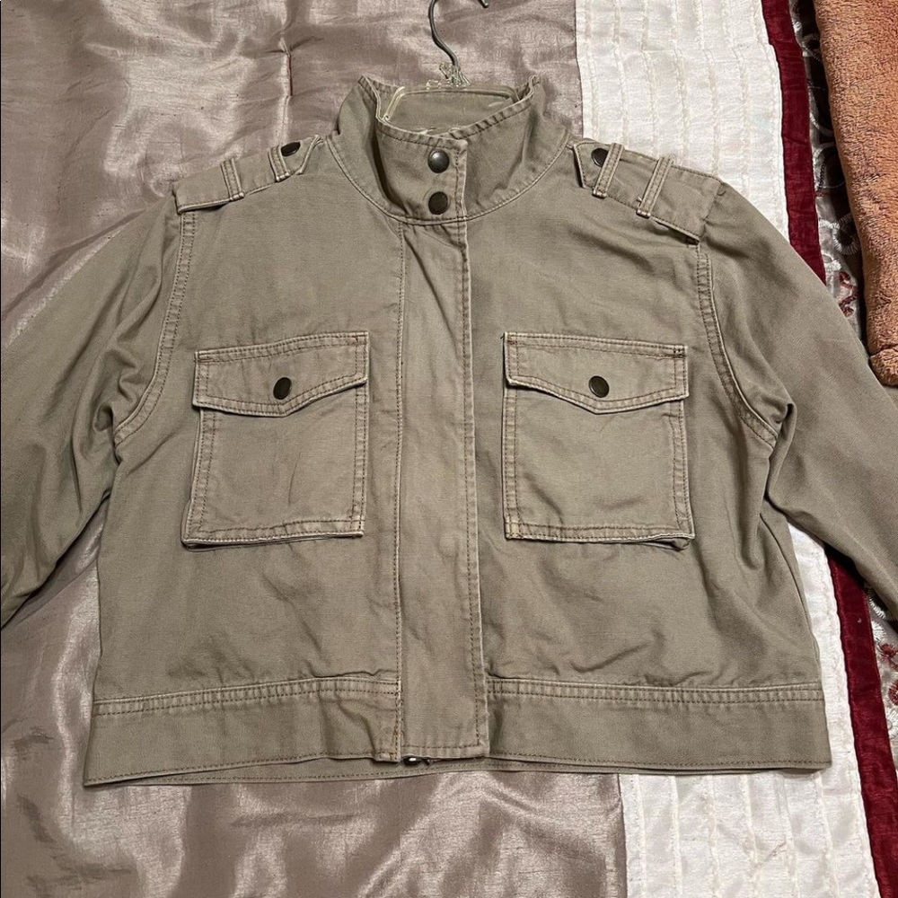 American Eagle denim jacket in army green size medium